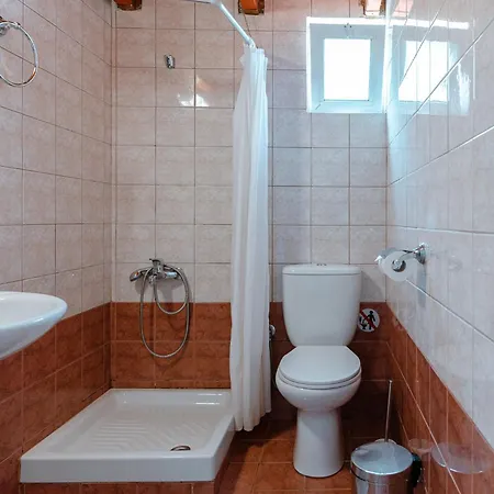 Apartment A & D No2